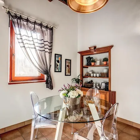 Colosseo Miracle Apartment *