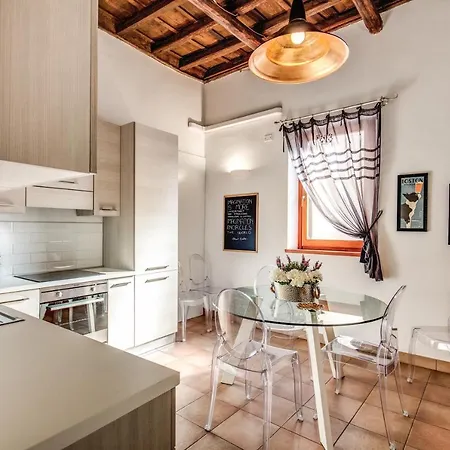 Colosseo Miracle Apartment Rom