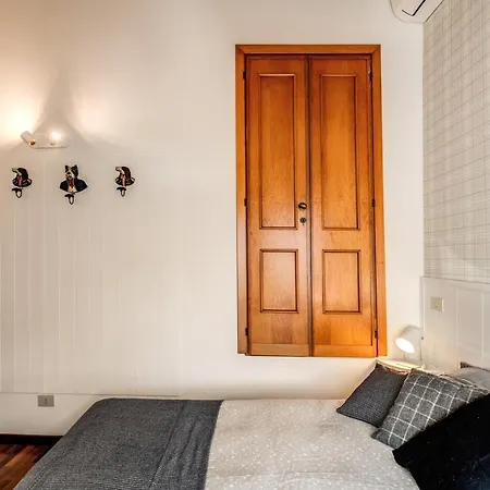 Apartment Colosseo Miracle Rom