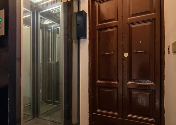 Colosseo Miracle Apartament *